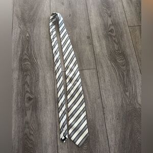 Lazzarette Elegant Striped Gray Tie